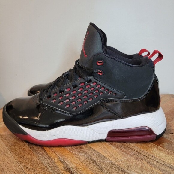 Jordan Maxin 200 Mens Size 11 Basketball Shoes Black Red White CD6107 001 2019 - Picture 3 of 10